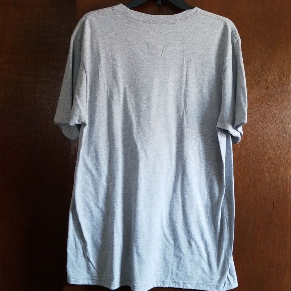 Adidas tee - Picture 3 of 5